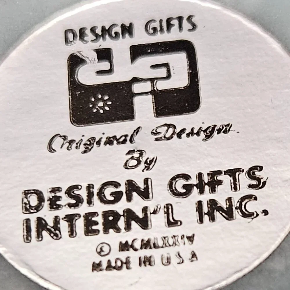 Design Gifts Intern